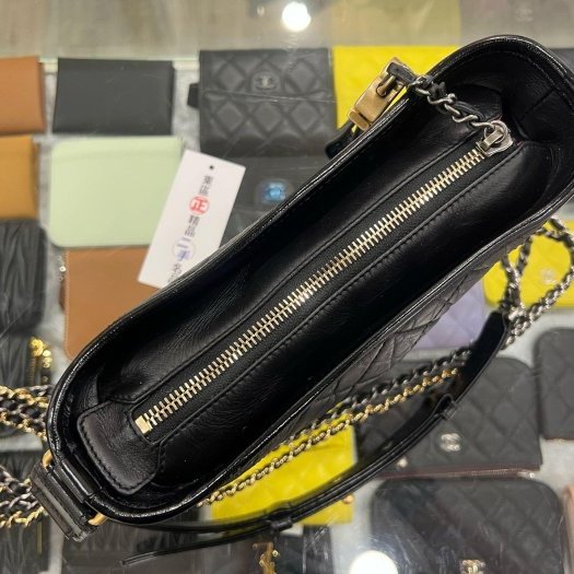 東區正精品㊣CHANEL A91810 香奈兒黑色牛皮金銀雙色皮穿鍊流浪包肩背包斜背包小款 晶片版 RZ6406-2