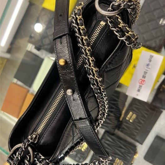 東區正精品㊣CHANEL A91810 香奈兒黑色牛皮金銀雙色皮穿鍊流浪包肩背包斜背包小款 晶片版 RZ6406-4