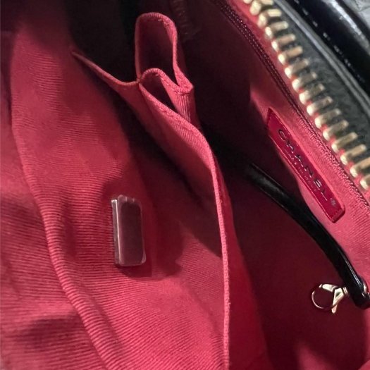 東區正精品㊣CHANEL A91810 香奈兒黑色牛皮金銀雙色皮穿鍊流浪包肩背包斜背包小款 晶片版 RZ6406-11