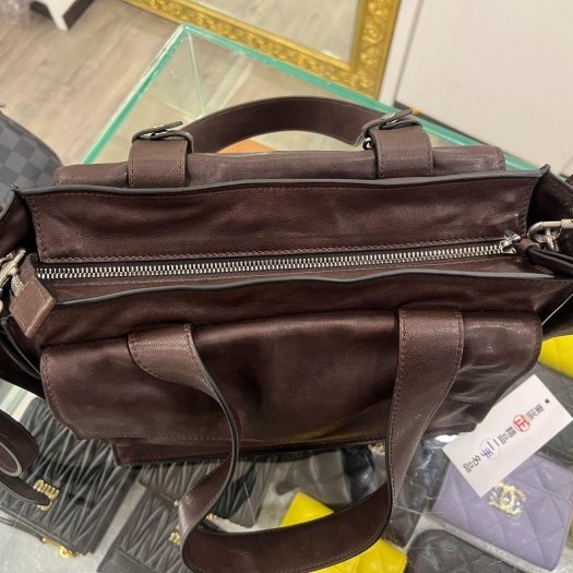 東區正精品㊣MIU MIU 5BG335 Utilitaire咖啡色仿舊牛皮吸釦拉鍊手提包斜背包肩背包兩用包 RZ6412-5