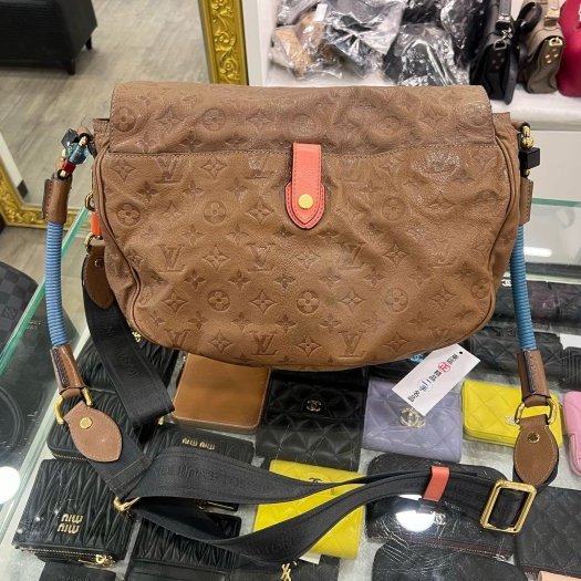 東區正精品㊣LV M40371 Underground Messenger Mastic 咖啡色全皮壓紋流蘇郵差包斜背包RA1861-6