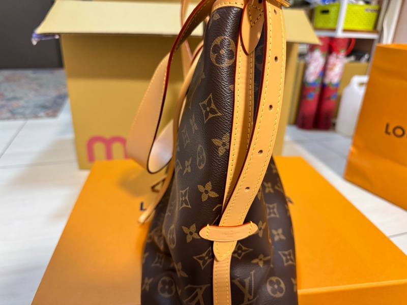 LV-MM近全新包裝都完整-15