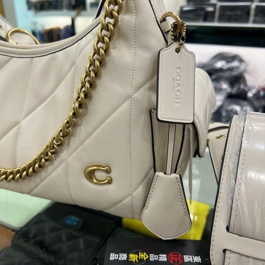 東區正精品㊣COACH JULIET 25 全新粉筆白色全皮金扣拉鍊肩背包斜背包三用包 RZ6413-1