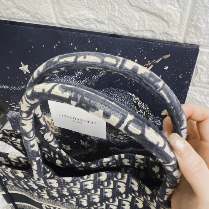 近新激甜價✨ 迪奧 CHRISTIAN DIOR Book Tote 中型老花刺繡托特包Oblique 防塵袋/保證卡-7