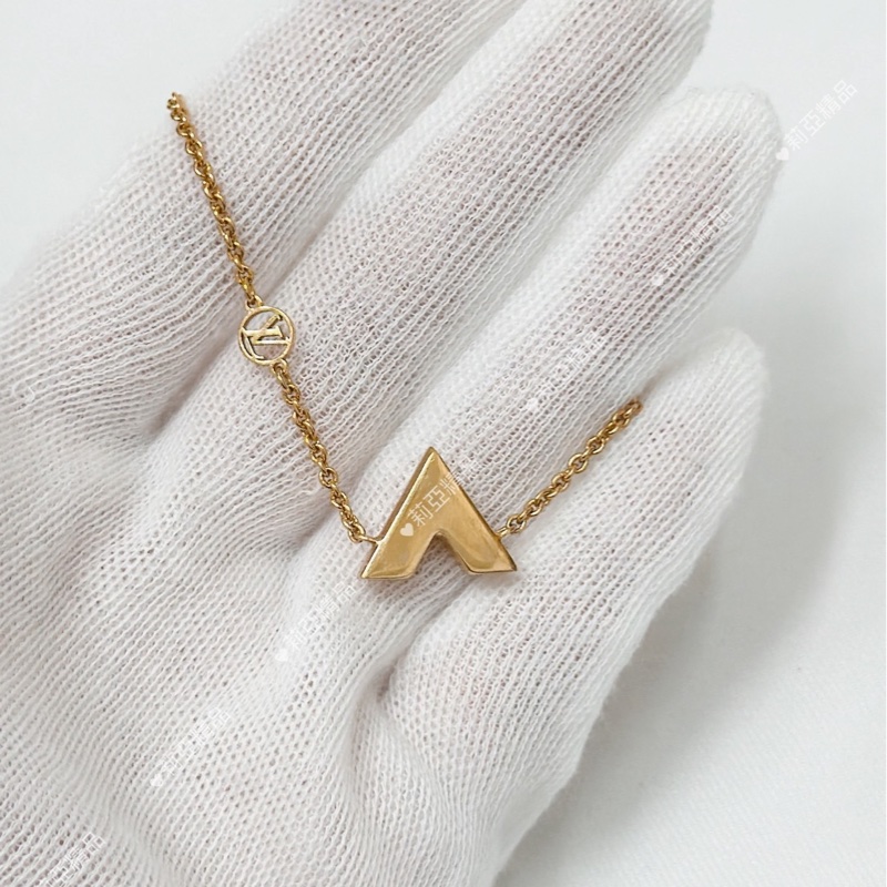 莉亞精品♡ LV M00858 V字手鏈 金 二手-4