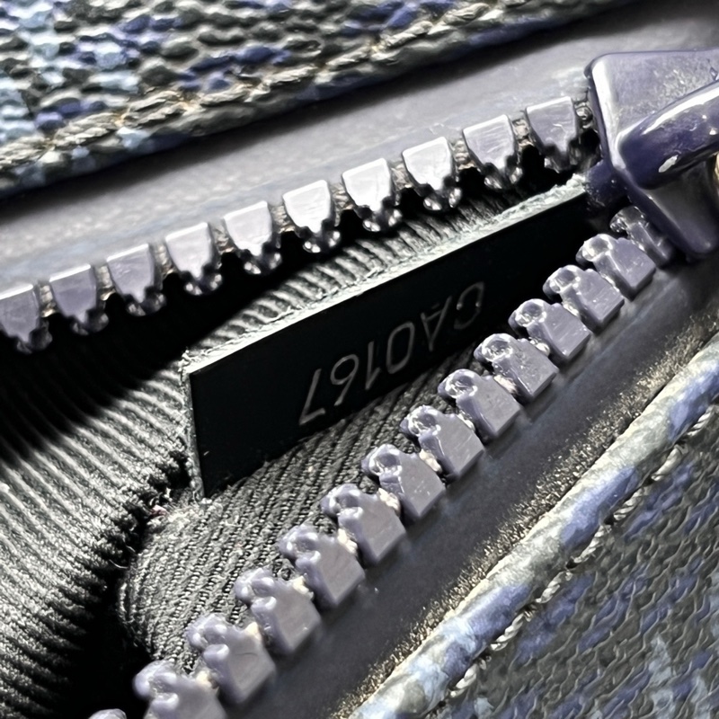 Louis Vuitton 路易威登 男士休閒翻蓋郵差包 尺寸32*28  🈚附件-6