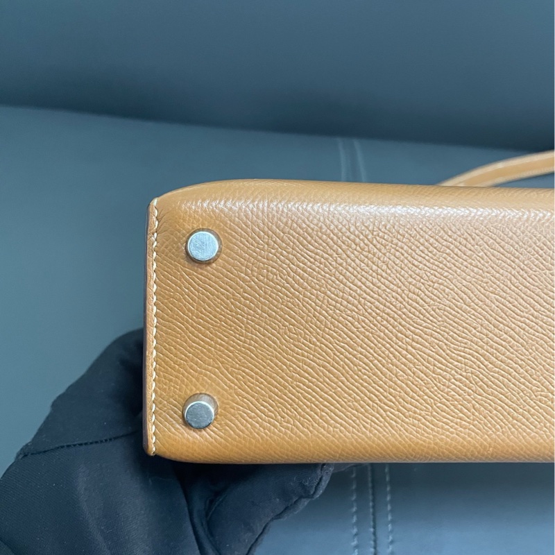 Hermes Verrou 23 手槍包 金棕銀扣-18