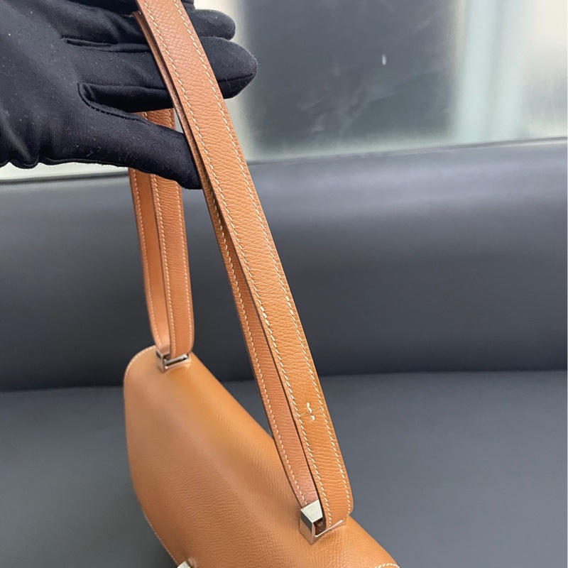 Hermes Verrou 23 手槍包 金棕銀扣-20