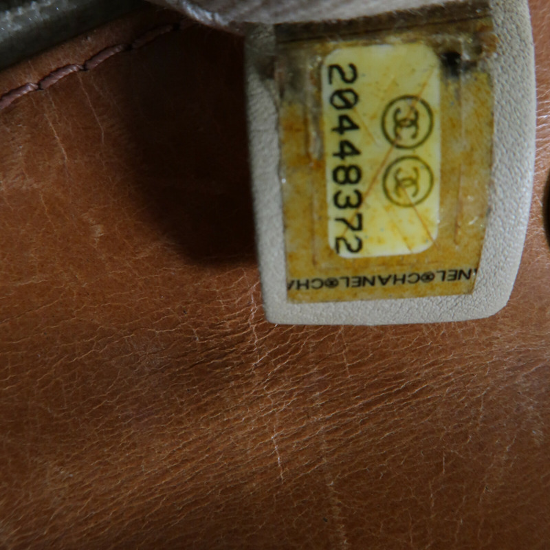 CHANEL 牛皮皮革Shoulder Bag金扣鏈帶肩背袋-12