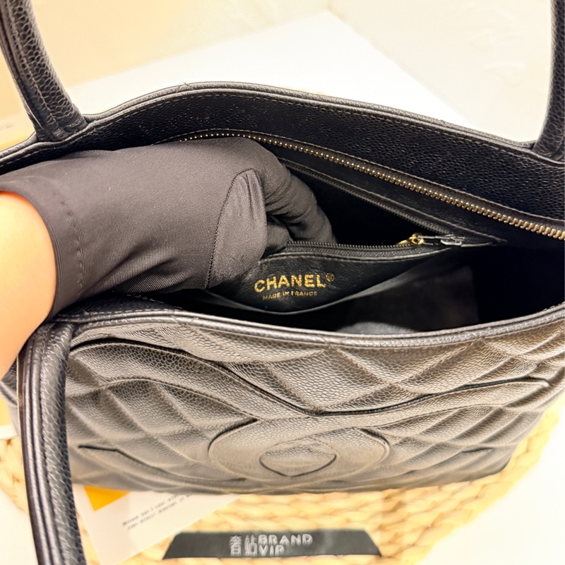 Chanel Medallion Tote bag（金幣包）-3