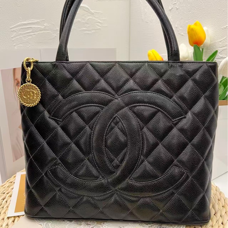 Chanel Medallion Tote bag（金幣包）-6