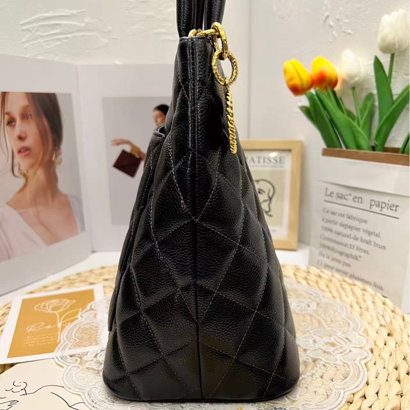 Chanel Medallion Tote bag（金幣包）-14