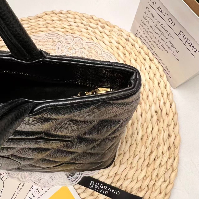 Chanel Medallion Tote bag（金幣包）-15