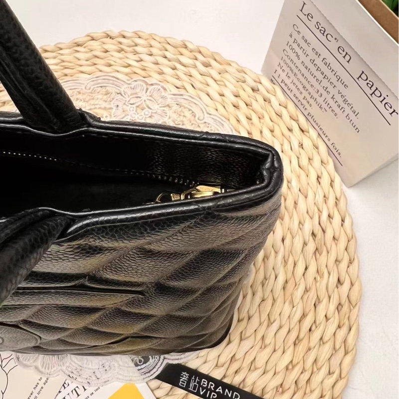 Chanel Medallion Tote bag（金幣包）-20