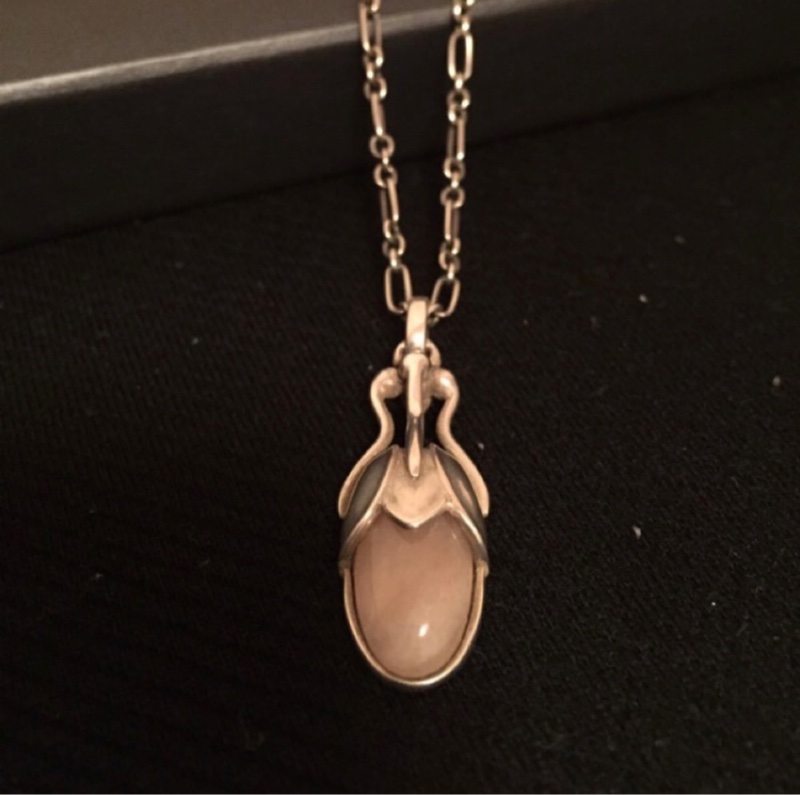 Georg Jensen 喬治傑生 2011 年度紀念款套組（玫瑰石項鍊及夾式耳環）-2