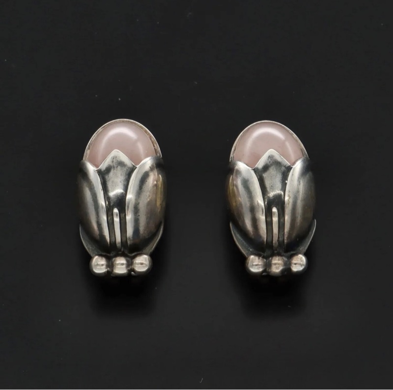 Georg Jensen 喬治傑生 2011 年度紀念款套組（玫瑰石項鍊及夾式耳環）-3