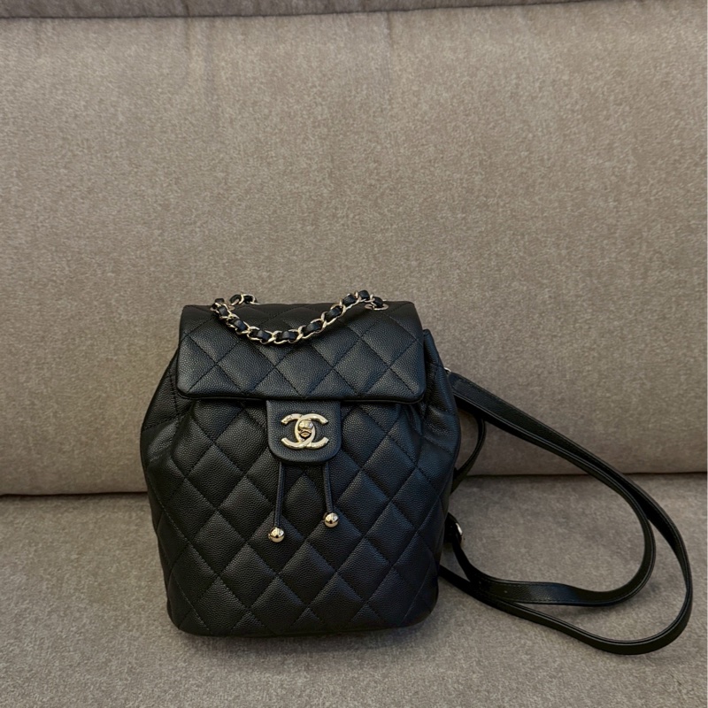 香奈兒黑色薩爾茨堡後背-0