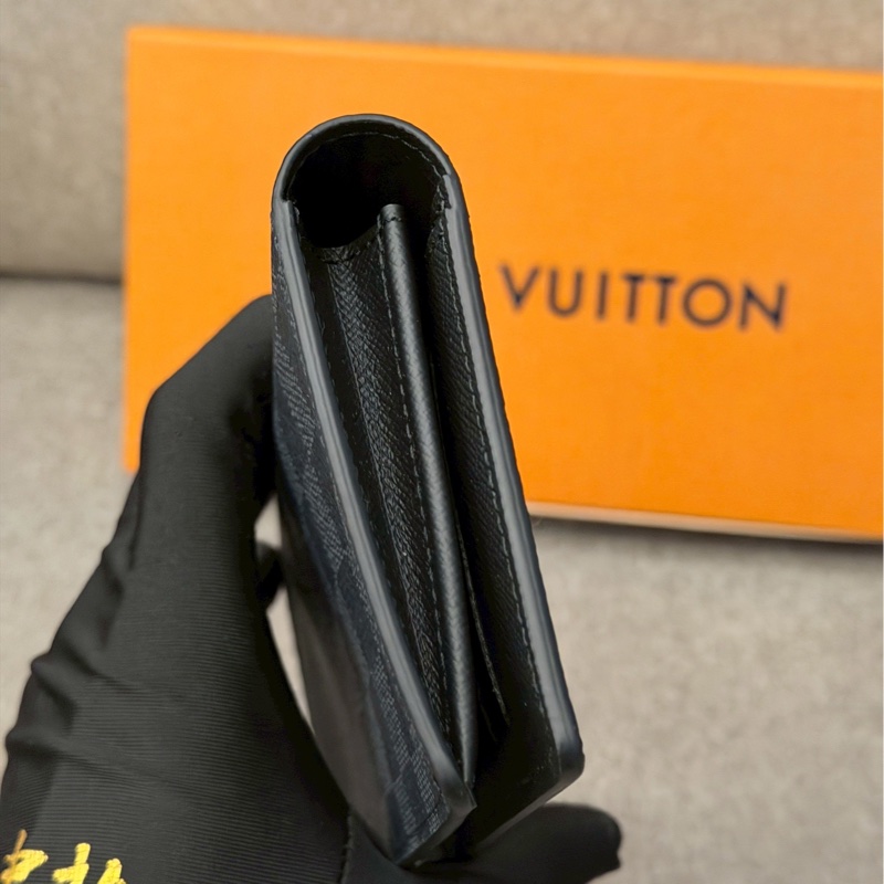 LV黑棋盤格對開長夾-4