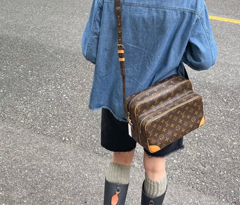 LouisVuitton 路易威登經典老花橫版雙層相機包-2
