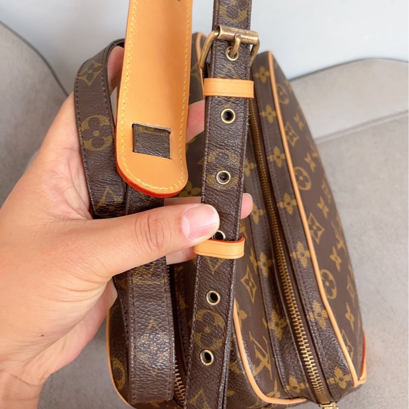 LouisVuitton 路易威登經典老花橫版雙層相機包-10