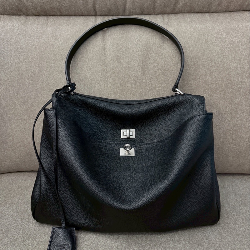 巴黎世家黑銀牛皮rodeo-0