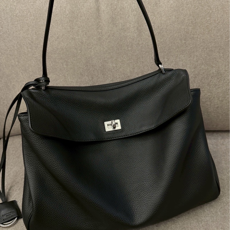 巴黎世家黑銀牛皮rodeo-4