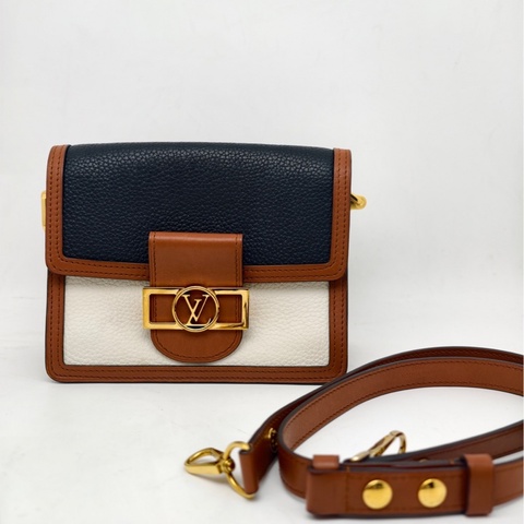 LV達芙妮小號單肩斜挎包