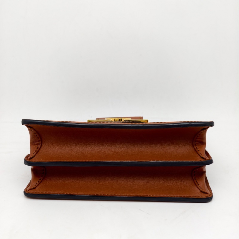 LV達芙妮小號單肩斜挎包-6