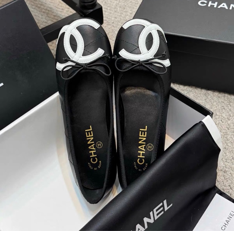 Chanel香奈兒26M coco beach康鵬鞋黑色-1