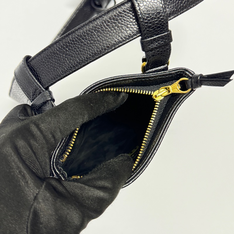 （極新🆕） Chanel 黑金魚子醬牛皮 腰帶腰包 【專櫃9萬多】-7