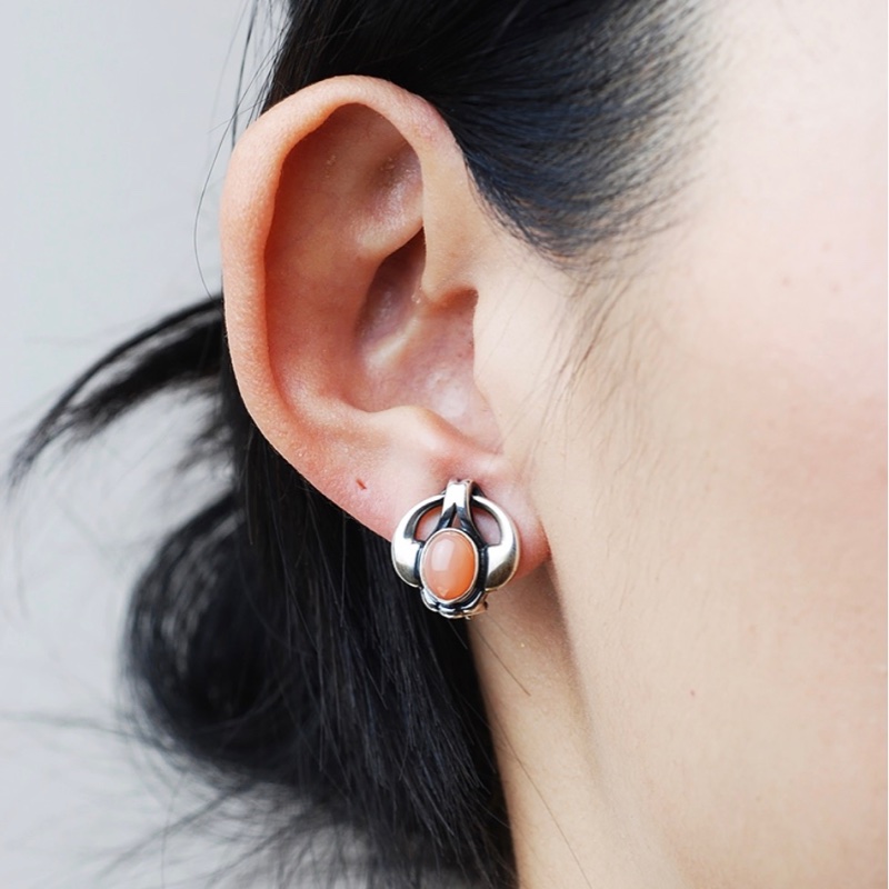 Georg Jensen 喬治傑生2006 年度耳環（夾式，橘月光石）-2