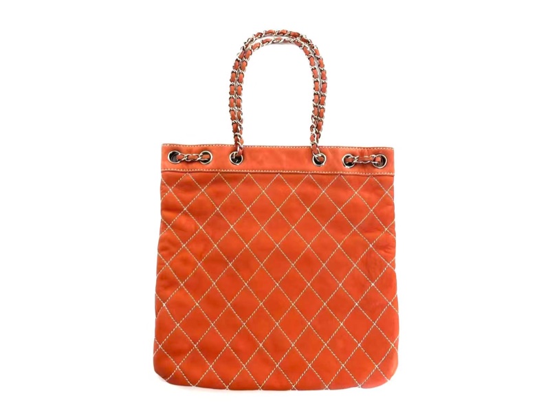 【全網獨家🎉顏色顯白❤️】Chanel香奈兒外縫線水桶包 珊瑚色-1