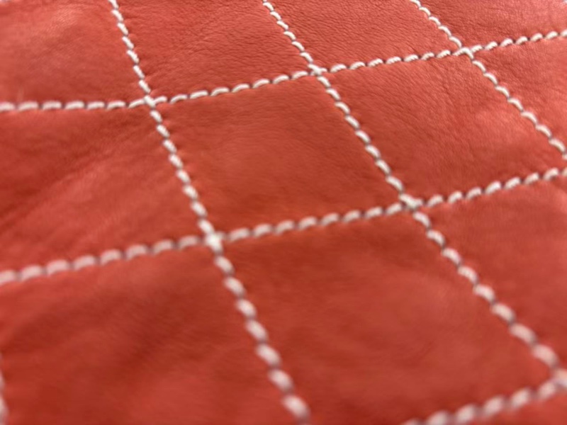 【全網獨家🎉顏色顯白❤️】Chanel香奈兒外縫線水桶包 珊瑚色-2