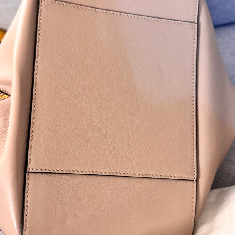 Loewe small Hammock 小號吊床包 沙色-7