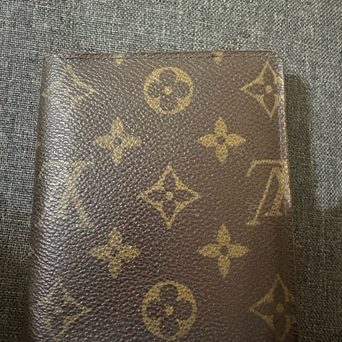 Lv皮夾