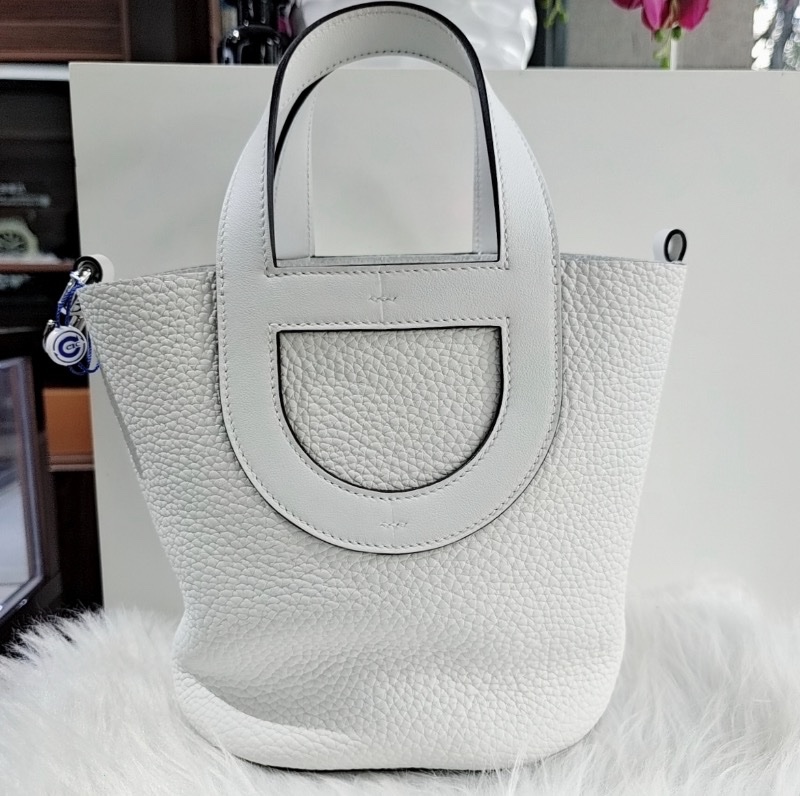 Hermes/愛馬仕 白色In the loop 18豬鼻子菜籃子-2