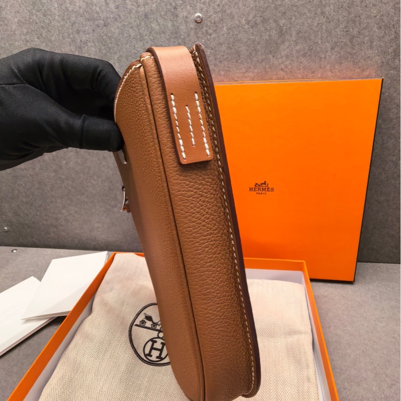 Hermes愛馬仕 金棕銀扣 perspective cavaliere21歪歪包 U刻 H皮-3