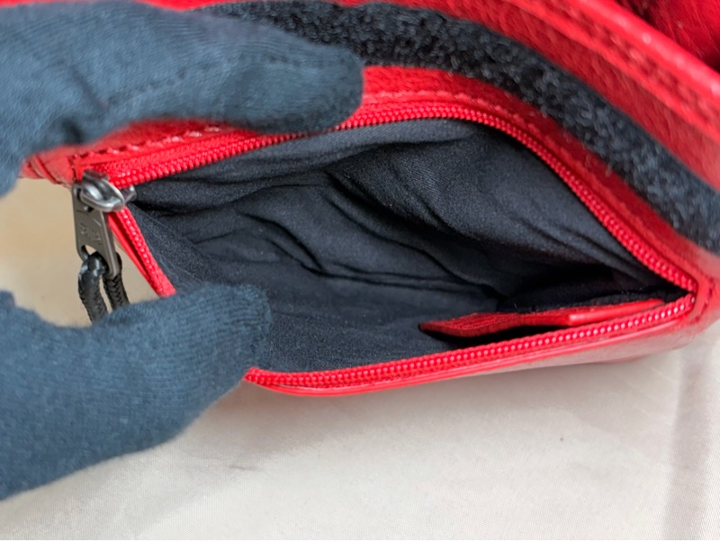 ‼️全台最甜 Balenciaga 巴黎世家 紅皮革 肩背斜背包/手機包-6