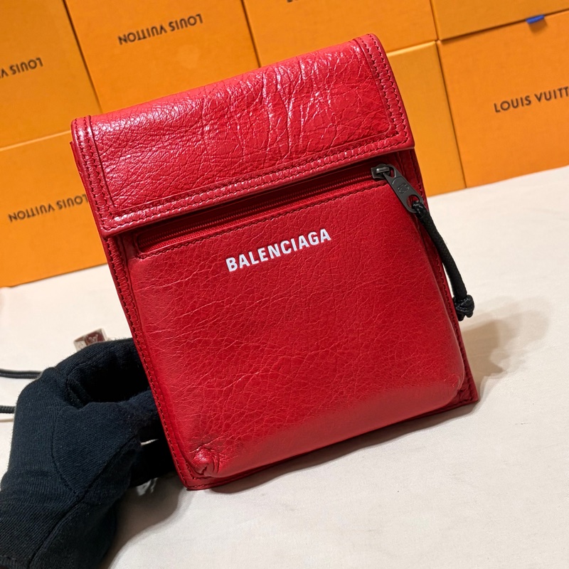 ‼️全台最甜 Balenciaga 巴黎世家 紅皮革 肩背斜背包/手機包-8