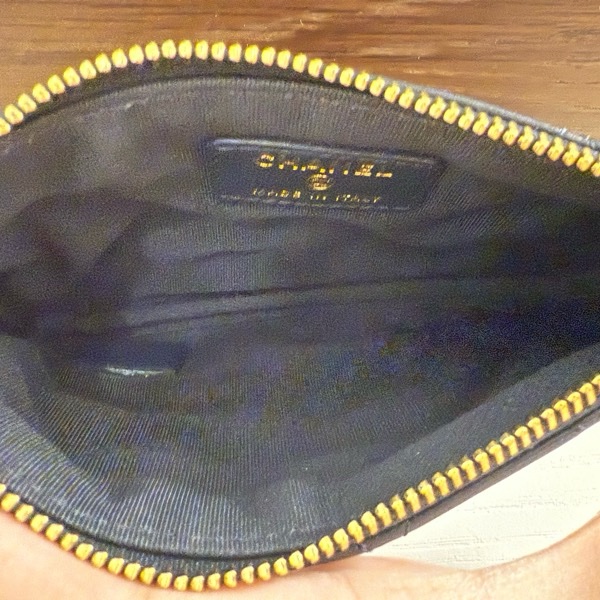 Chanel香奈兒深藍色ㄧ字零錢包-1