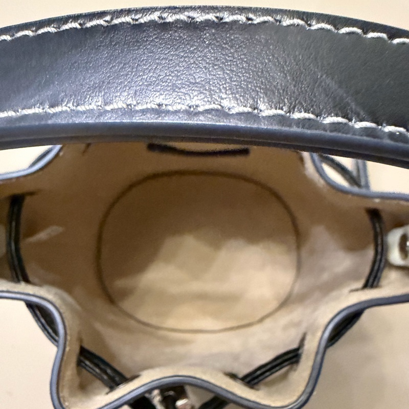 Tory Burch米灰黑三色漸層貓咪圖案肩背手提水桶包-3