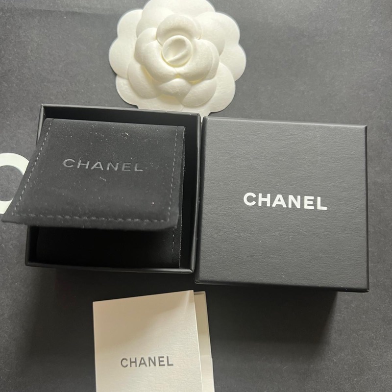 Chanel香奈兒復古款戒指-4