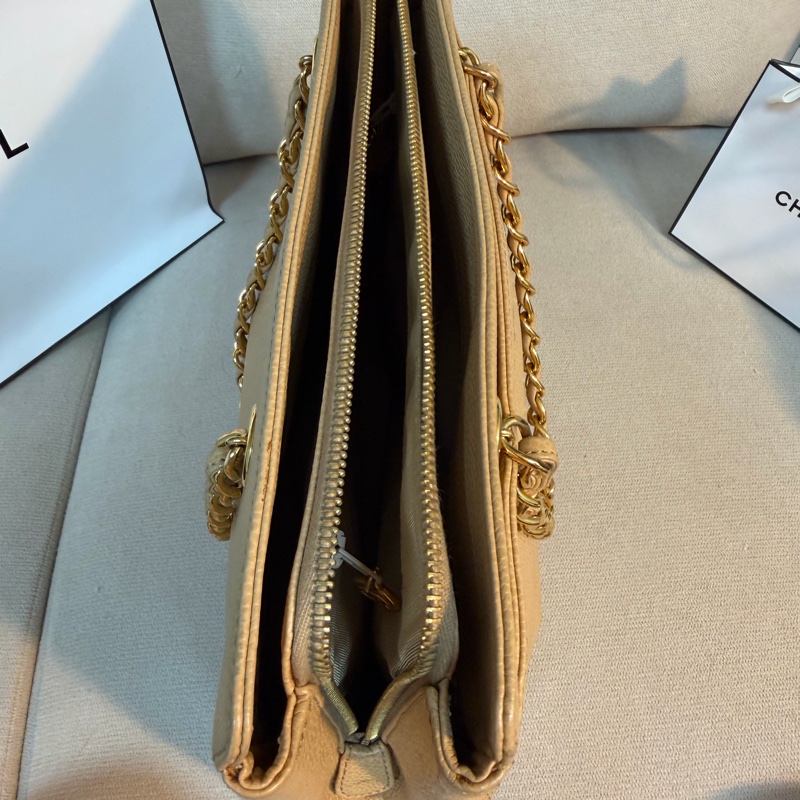 Chanel 香奈兒 vintage 奶茶手提包 金色皮穿鏈 30*23*8-16