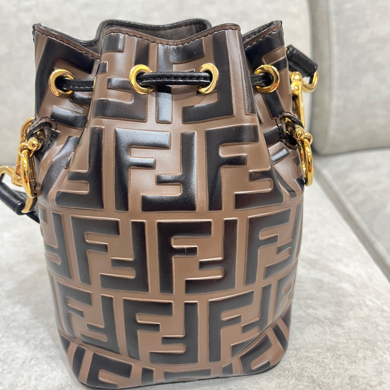 FENDI Mon Tresor 芬迪迷你水桶手提包-6