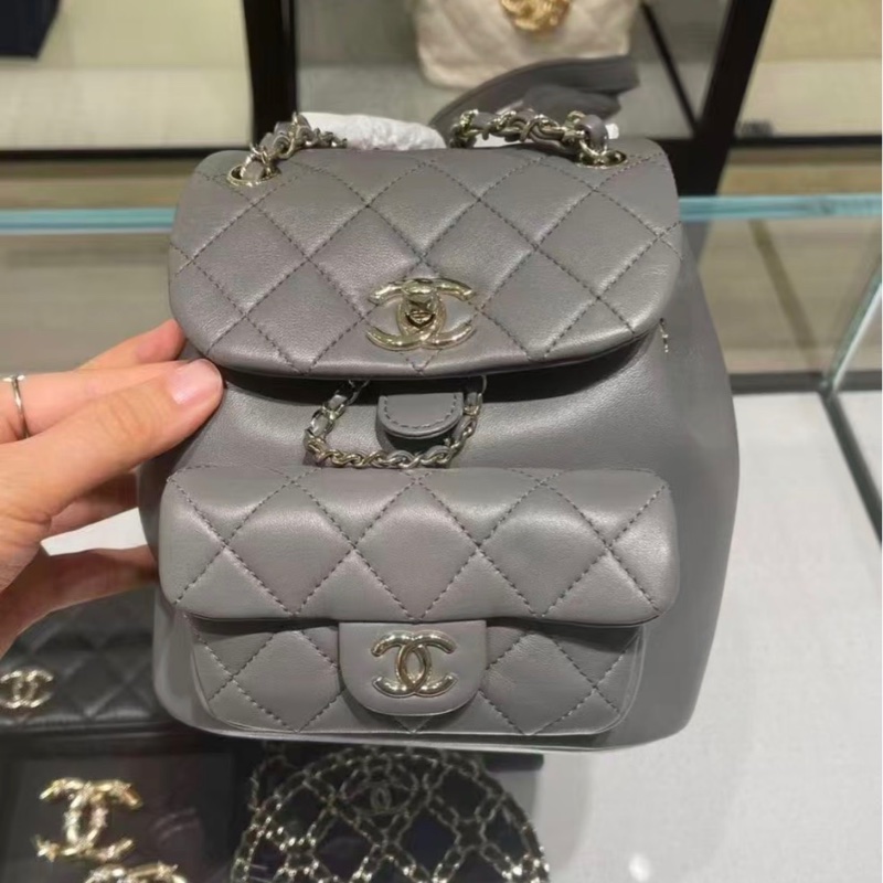 全新全配🈶購證❤️香奈兒 #灰金 #duma #雙肩包 #小號-1