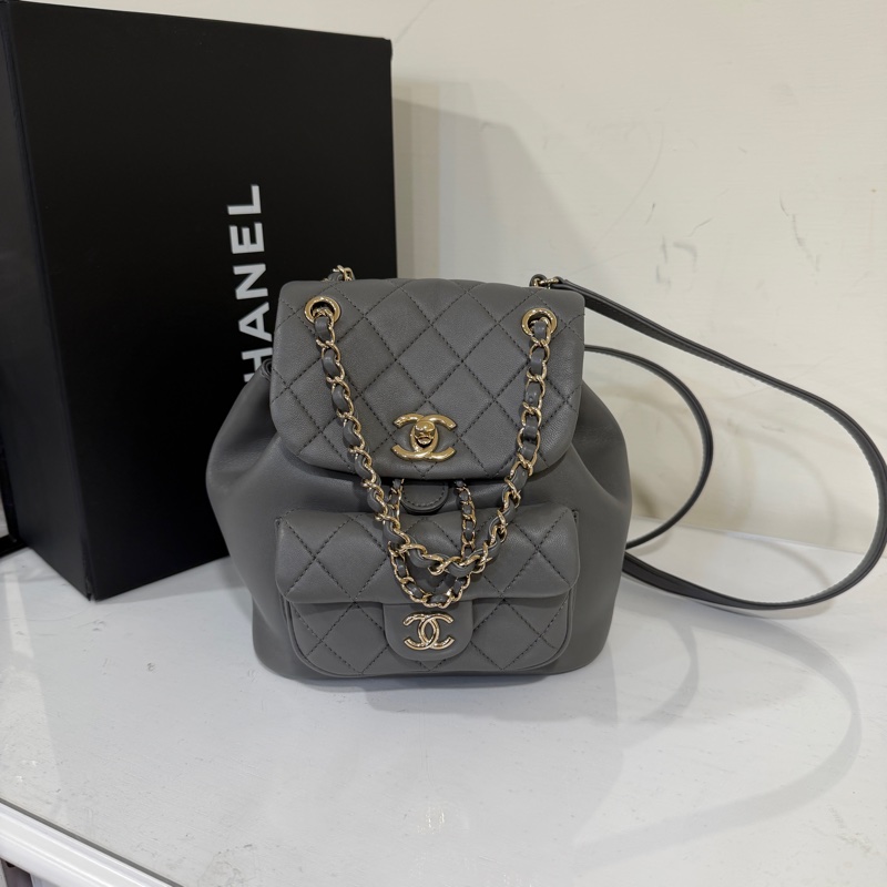 全新全配🈶購證❤️香奈兒 #灰金 #duma #雙肩包 #小號-2