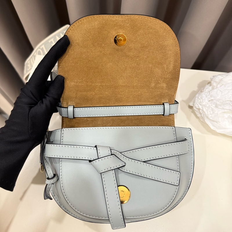 （極新美包）Loewe Gate mini馬鞍包珍珠灰-6