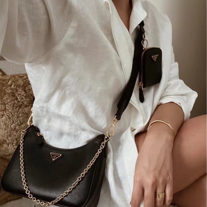 PRADA Re-Edition 2005 Saffiano 黑金防刮牛皮三合一肩背包 1BH204 酷颯時髦天菜 🖤-4