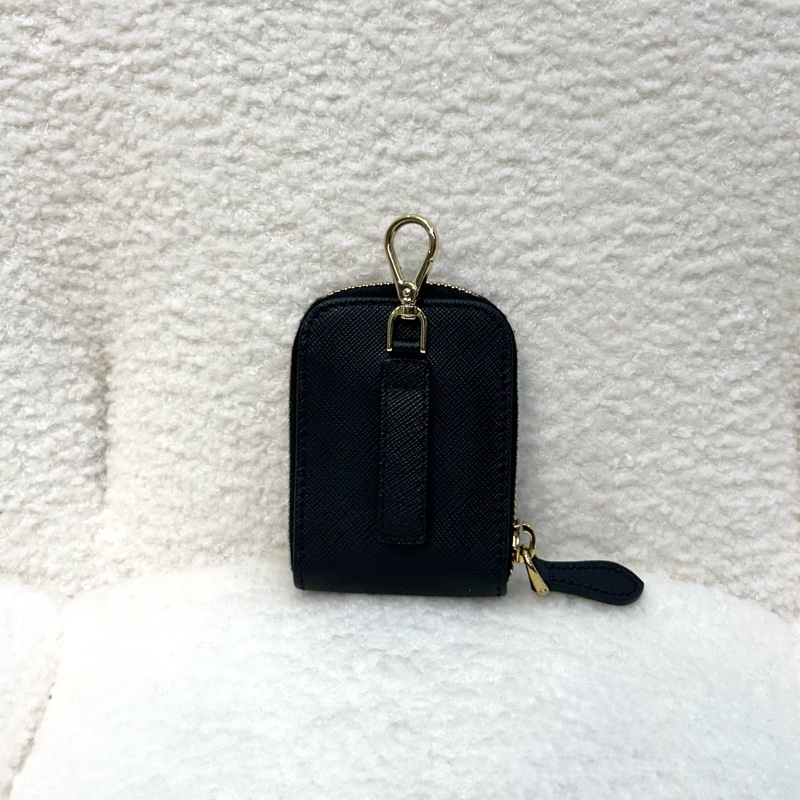 PRADA Re-Edition 2005 Saffiano 黑金防刮牛皮三合一肩背包 1BH204 酷颯時髦天菜 🖤-16