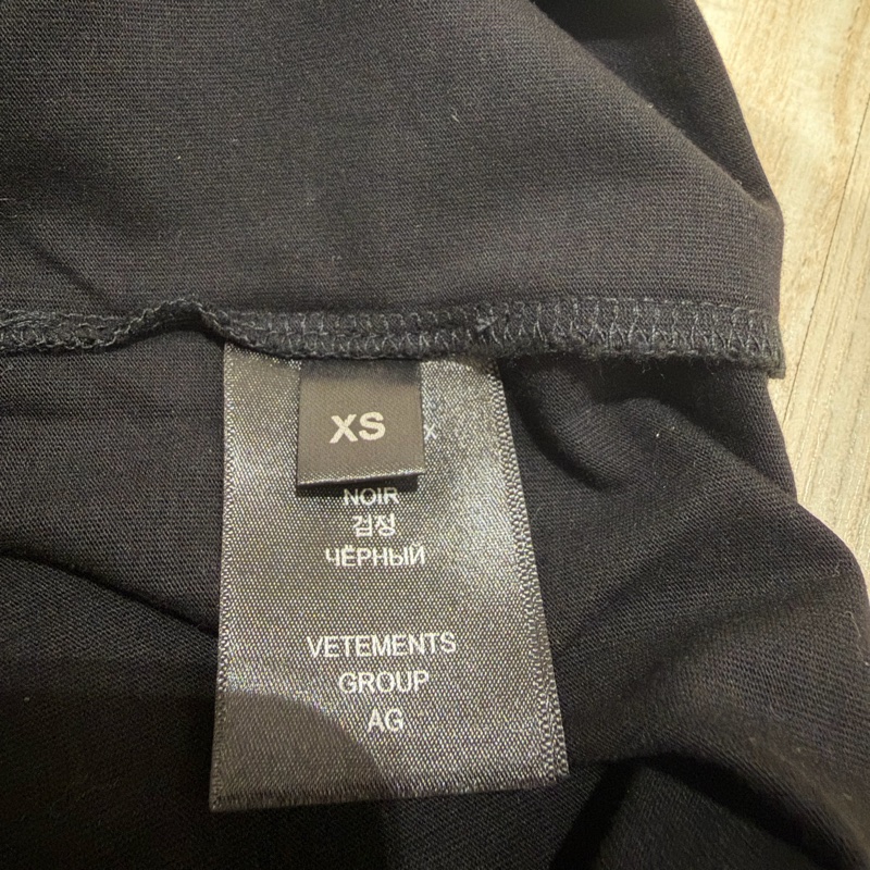 Vetements Rainbow Logo Oversized Tee 男裝短袖T恤-3